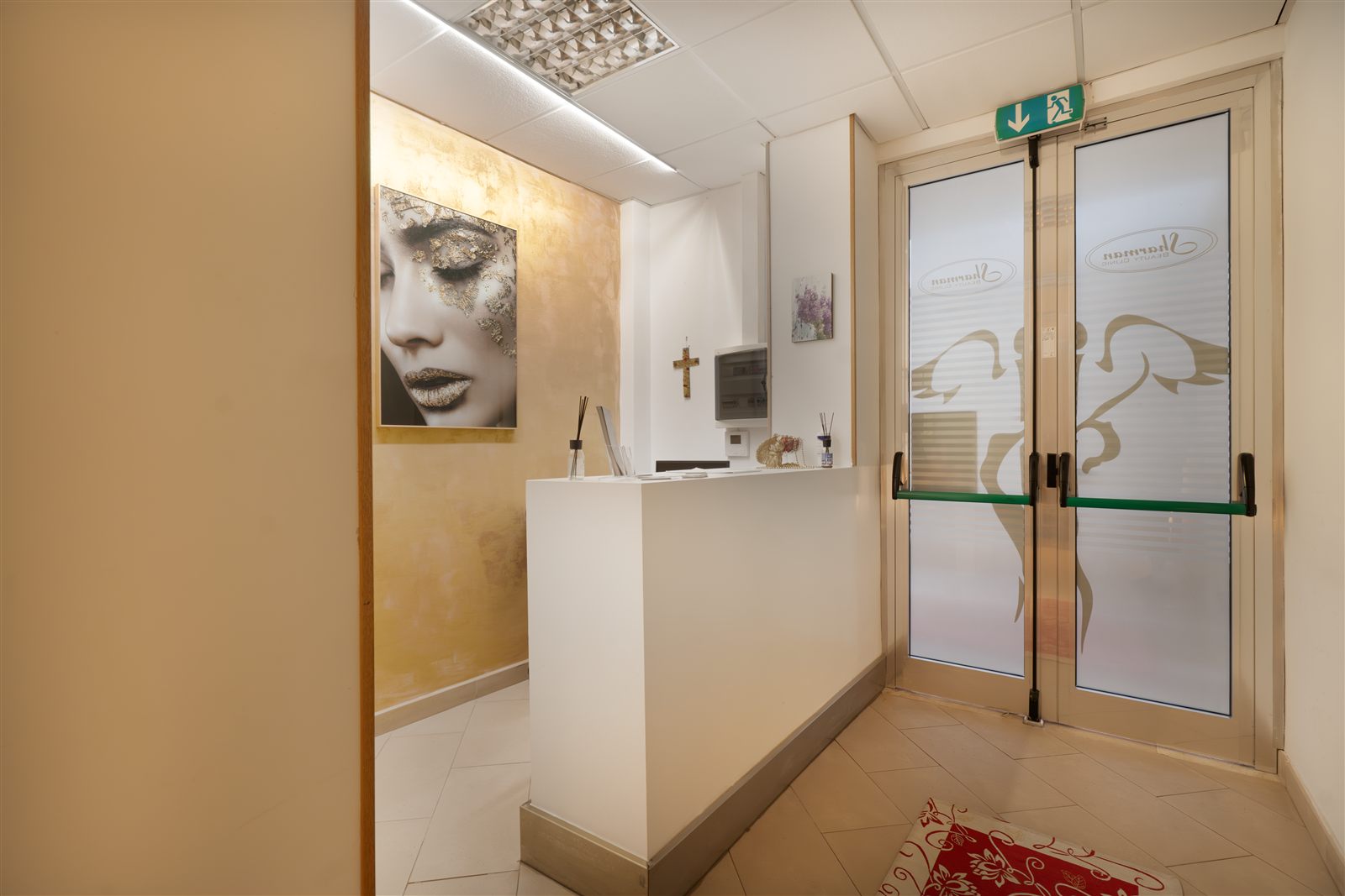 L'ingresso della Sharman Beauty Clinic